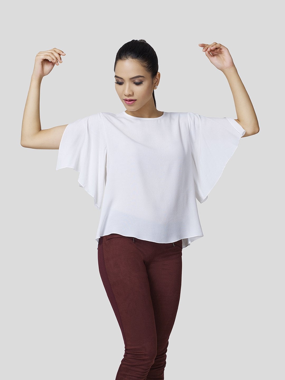 Box Fit Top With Overlapping Flared Sleeve - Zest Mélange 